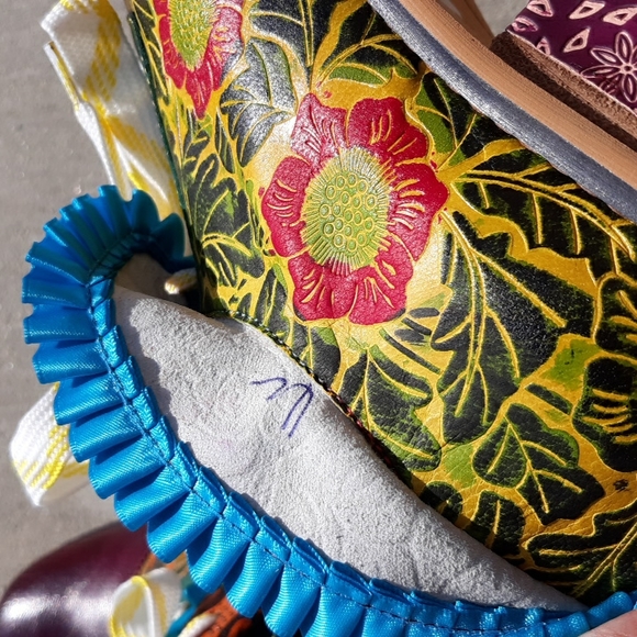 Boho Sz 42 Floral Multicolor Lace Up Ruffle Patchwork Clog Shoes - Picture 12 of 17